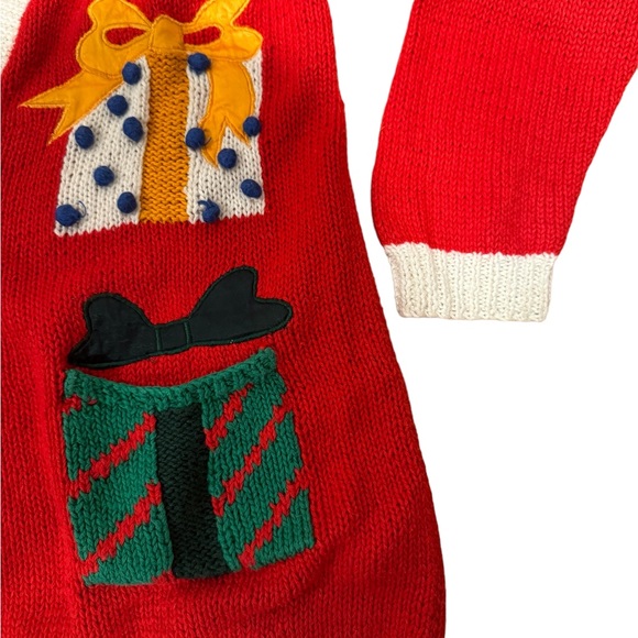 TALBOTS Vintage Hand Knit Christmas Cardigan - Picture 6 of 11